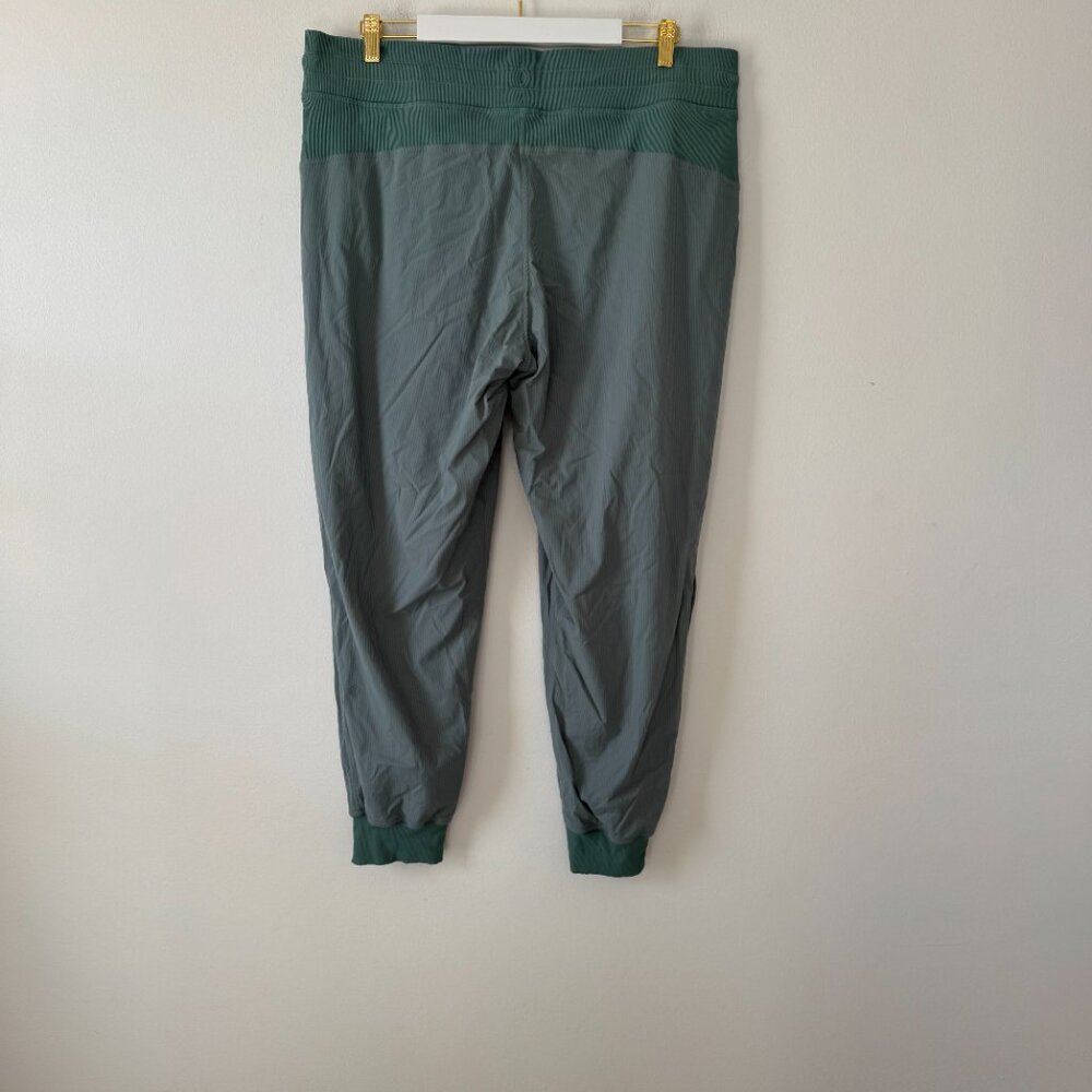 Lululemon Dance Studio Mid-Rise Jogger *Full Length in Crater Blue - Picture 6 of 12